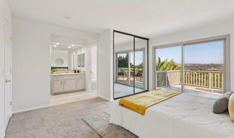 1895 Laurel Rd, Oceanside, CA 92054