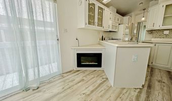 15577 HIGHWAY 101 #F3, Brookings, OR 97415