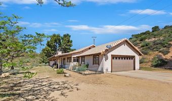 9060 Yucca Hills Rd, Agua Dulce, CA 91390