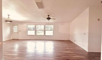 5321 Pine St, Anderson, CA 96007