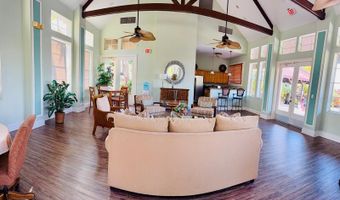 216 AFTON Sq 202, Altamonte Springs, FL 32714