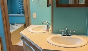 46 Golden Pond, Akron, NY 14001