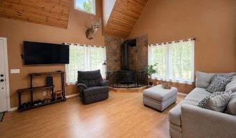 2582 Sterling Truck Trl, Alger, MI 48610
