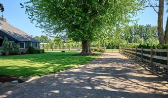 9293 BROADACRES Rd NE, Aurora, OR 97002