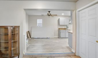 1720 SW 22nd Pl, Bell, FL 32619