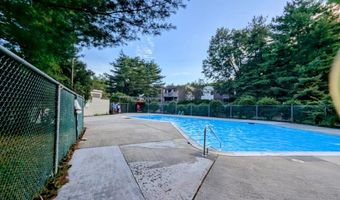7 Padanaram Rd J218, Danbury, CT 06811