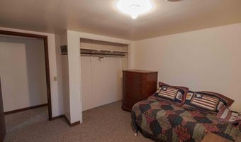 13 W Dade 22, Arcola, MO 65603