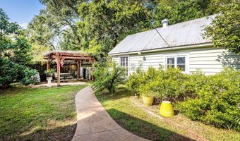 145 Saint Francis St, Biloxi, MS 39530