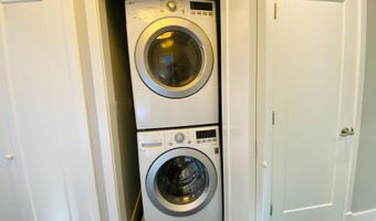 1274 SIMMS Pl NE 3, Washington, DC 20002