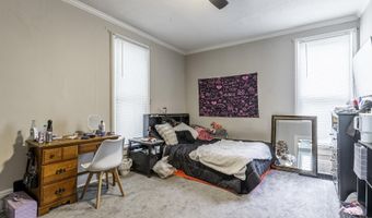 334 W 9th St, Auburn, IN 46706