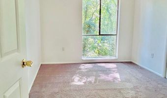 5219 NEWTON St 102, Bladensburg, MD 20710