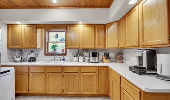 3618 Crittenden Rd, Alden, NY 14004