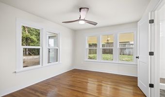 111 N 1st St, Benton, AR 72015