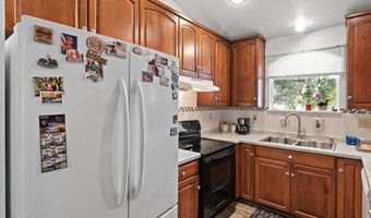 3303 E HEIDEMANN Dr, Appleton, WI 54915