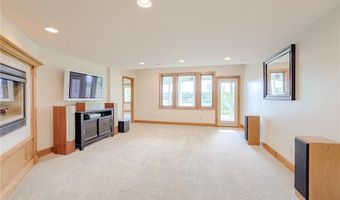 15526 Evans Rd, Basehor, KS 66007