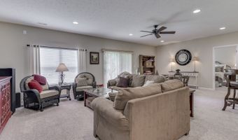 3932 Kristi Way, Greenwood, IN 46142