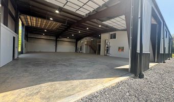710 INDUSTRIAL PARK Rd, Beaver, WV 25813