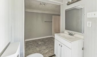 203 Park St, Athens, TN 37303