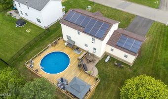 117 E Windswept Dr, Amsterdam, NY 12010