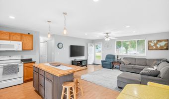 206 Shannon Dr, Anna, OH 45302
