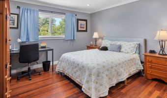 2855 N Victoria Dr, Alpine, CA 91901
