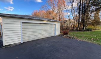3895 Avalon Ct, Austintown, OH 44515