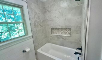 143 Lake Dr, Amherst, VA 24521