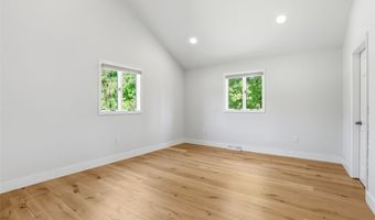 2420 Thomas Dr, Allison Park, PA 15101