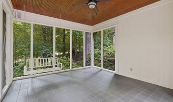 1720 Wood Creek Cir, Athens, TN 37303