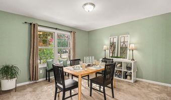 1044 Bicentennial Pkwy, Ann Arbor, MI 48108