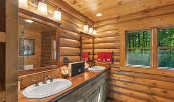 1318 Shortoff Rd, Highlands, NC 28741