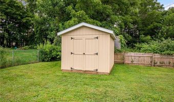 472 Columbine Ave, Akron, OH 44312