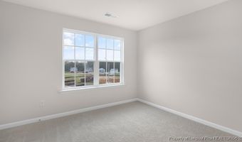 1064 Misty Creek Dr, Aberdeen, NC 28315