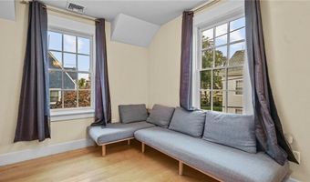 485 Spring St, Newport, RI 02840