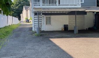 159 Triangle St, Danbury, CT 06810