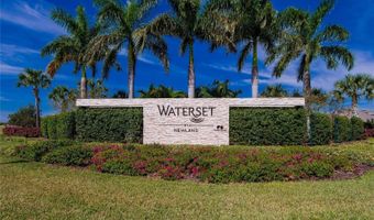 7322 PARADISO Dr, Apollo Beach, FL 33572