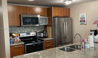 3000 NE 188th St 706, Aventura, FL 33180