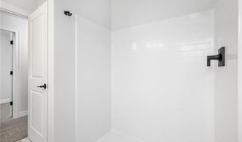 52 Governor St, Cumberland, RI 02864