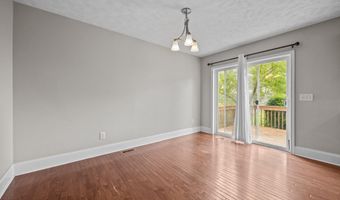 123 Lightwater Dr, Aberdeen, NC 28315