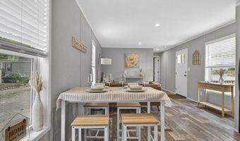 6 Neil Dr, Allenstown, NH 03275