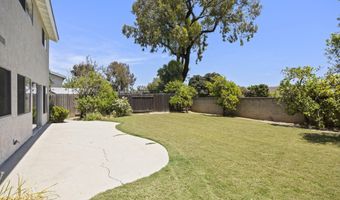 196 Mariposa Dr, Camarillo, CA 93012