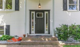 123 Mallard Cir, Agawam, MA 01001