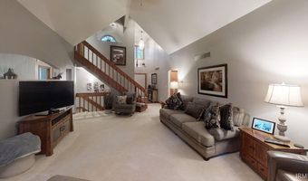 114 Chaudoin Dr, Angola, IN 46703