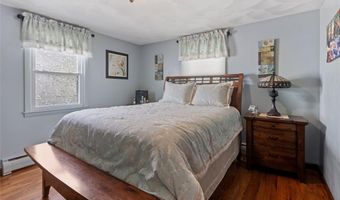 18 Lyman Ave, Johnston, RI 02919