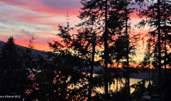 20540 E London Ct, Bayview, ID 83803