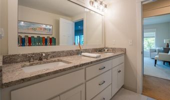 1038 Lake Viking Ter, Altamont, MO 64620