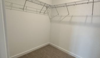 182 Peeps Ct, Adkins, TX 78101