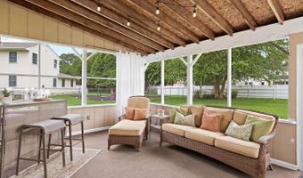 70 N FAIRFIELD Dr, Dover, DE 19901