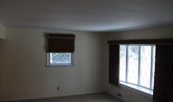 703 Breakers Ave, Absecon, NJ 08201