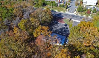 492 N Main St, Barnegat, NJ 08005